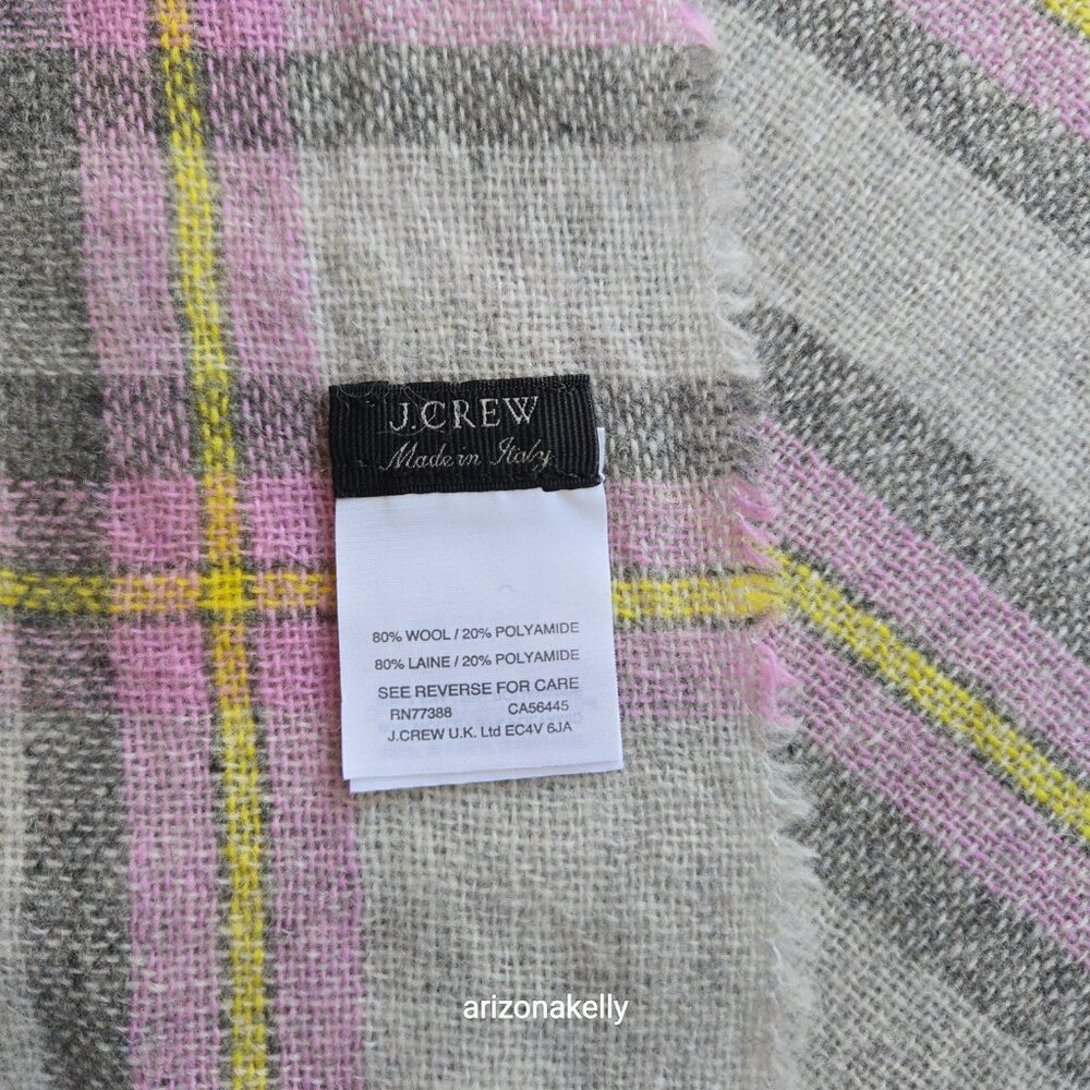 J. Crew Lightweight Wool Grey & Lavender Scarf *TINY TREATED HOLE* - Picture 3 of 14